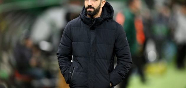 الفوز بالدوري الأوروبي لن ينقذ موسم مانشستر يونايتد